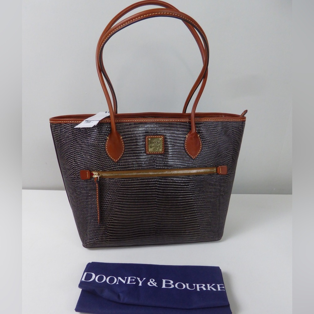 Dooney & Bourke Large Zip Tote Lizard Patterned Leather NWT w Dust Bag